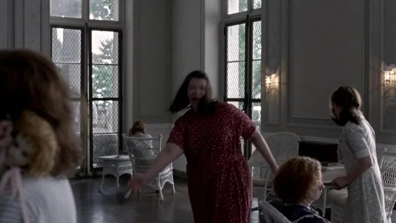 Кадры из сериала Подпольная Империя (2010)